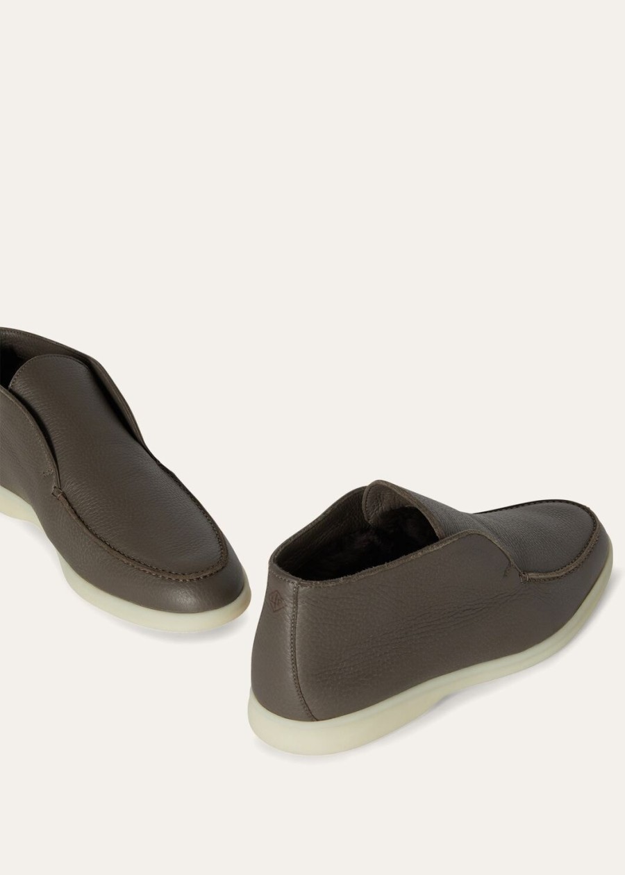 walk deerskin desert rocks open teenschoenen