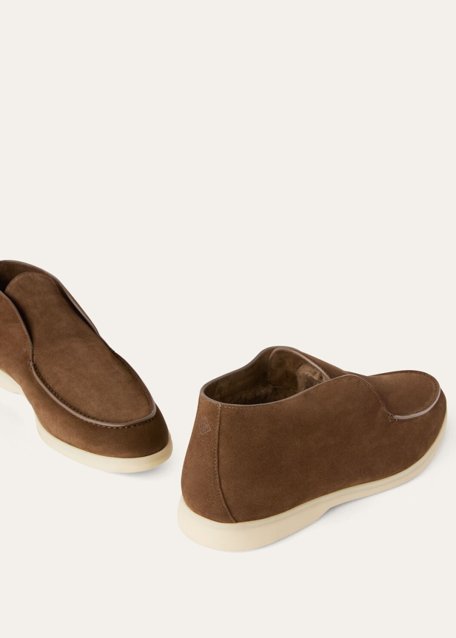 open walk boot suede fir cone