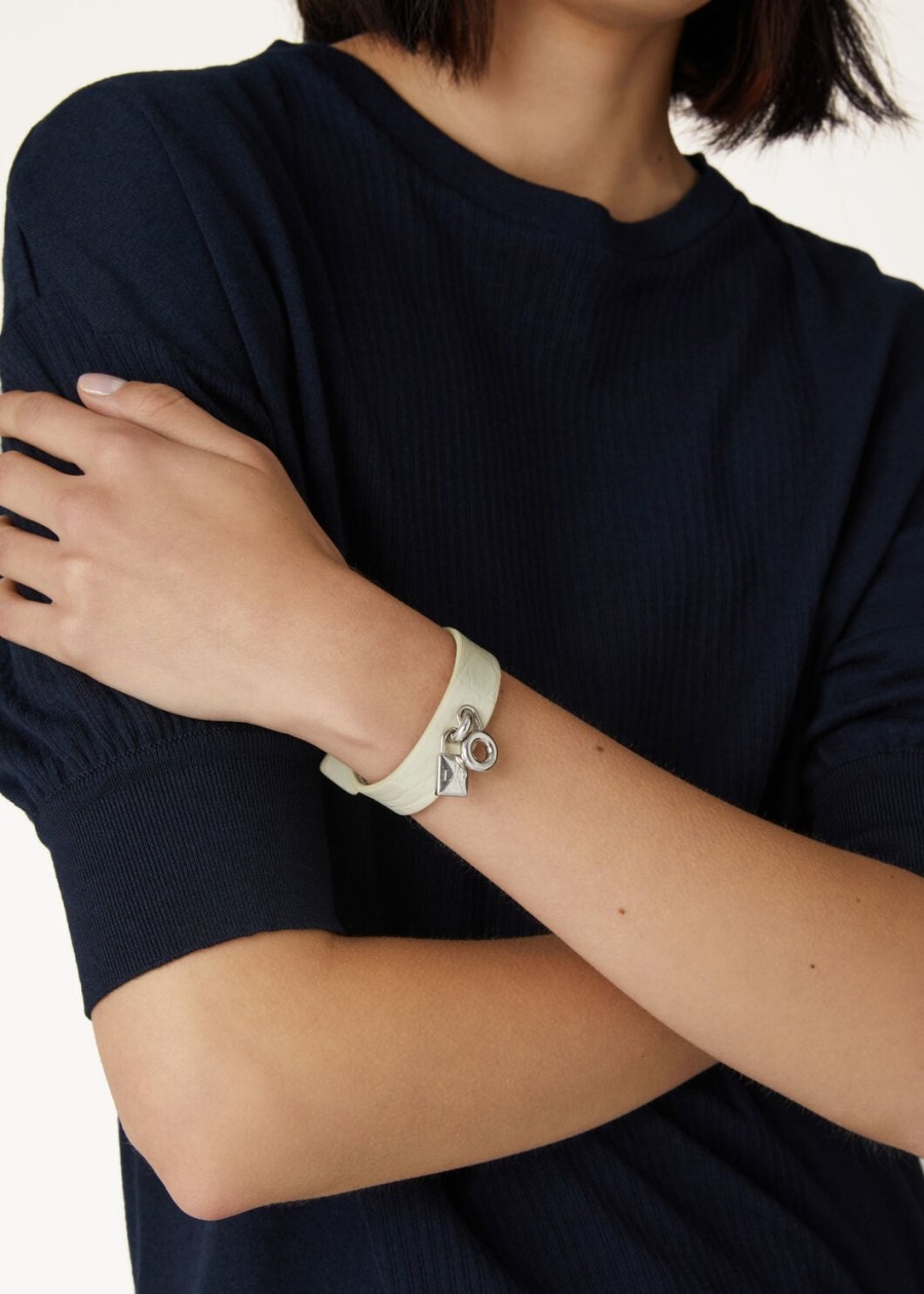 extra armband van alligatorleer met wasabipoeder