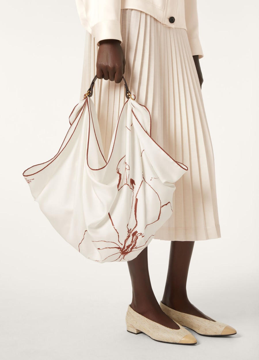 loro piana handvat foulard kalfsleer donkere chocolade dropzonnegoud