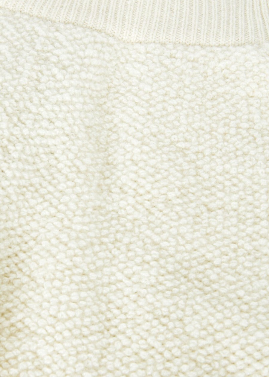 kinderbroek van kasjmier met nougatprint en krullend effect