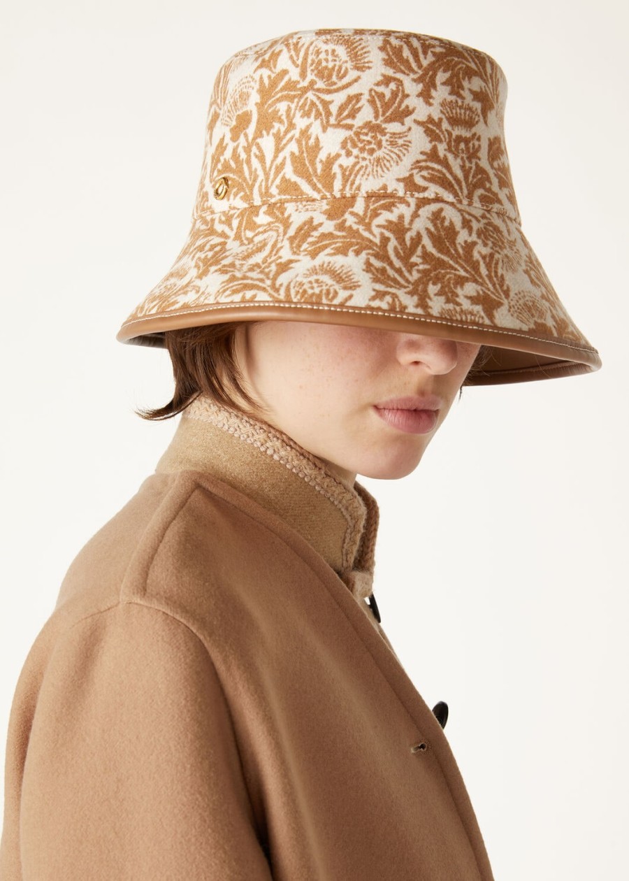 zita kasjmier hoed scheerwol close-up cardo