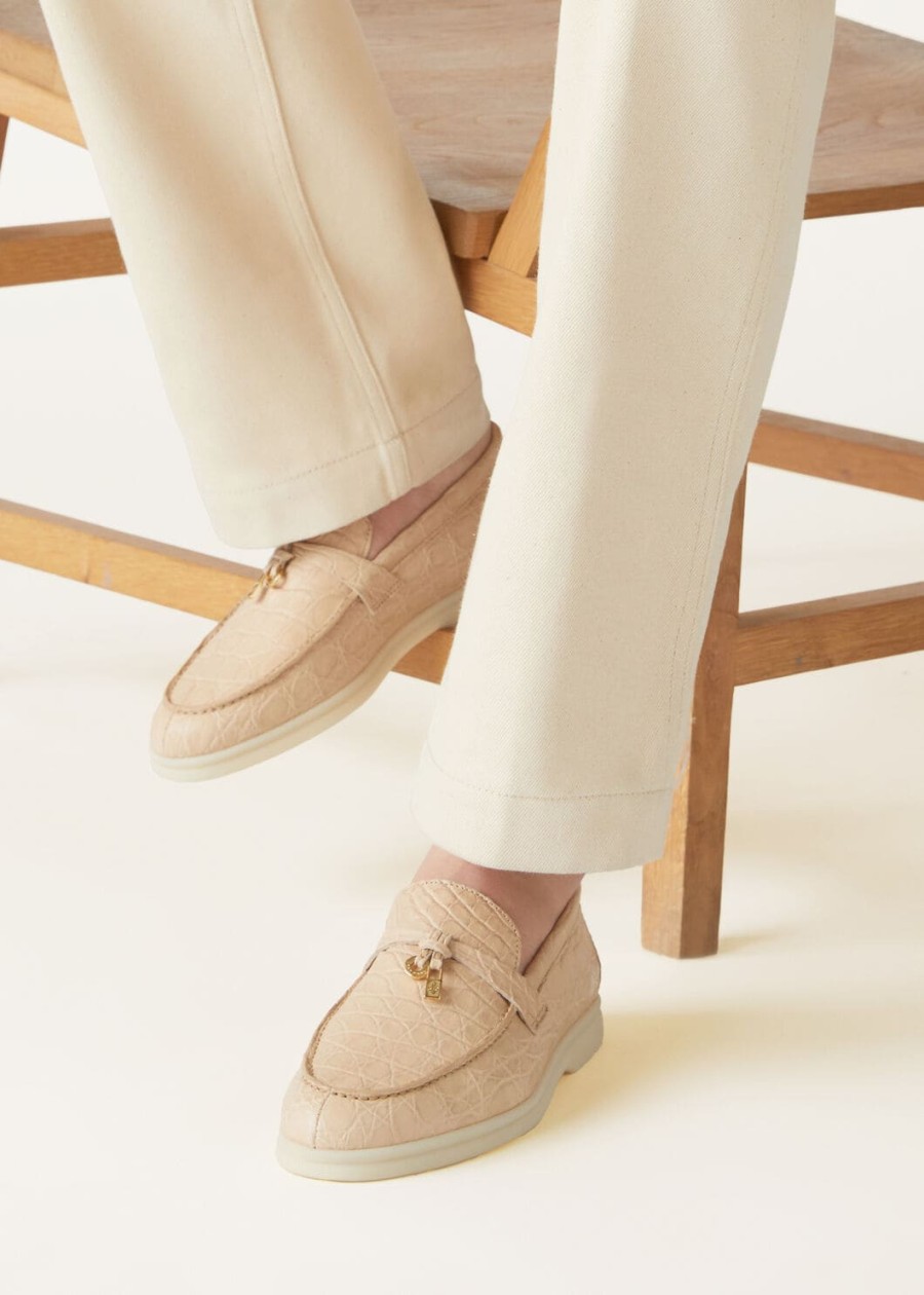 summer charms walk loafer caiman leather light mastic