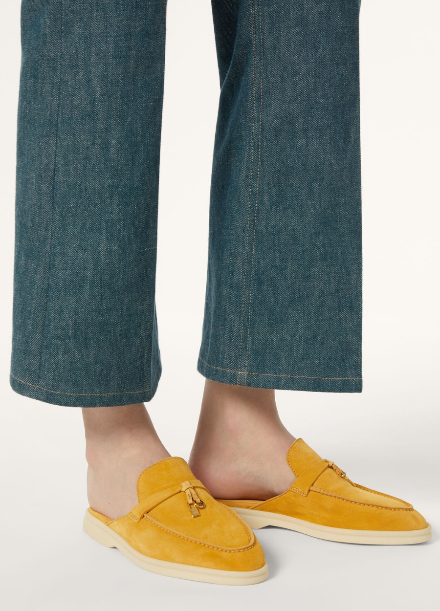 babouche charms walk loafer suède geitenleer suède saffraan thee