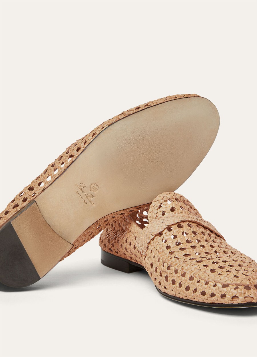 leon loafers van geitenleer naturel licht camelkleurig.