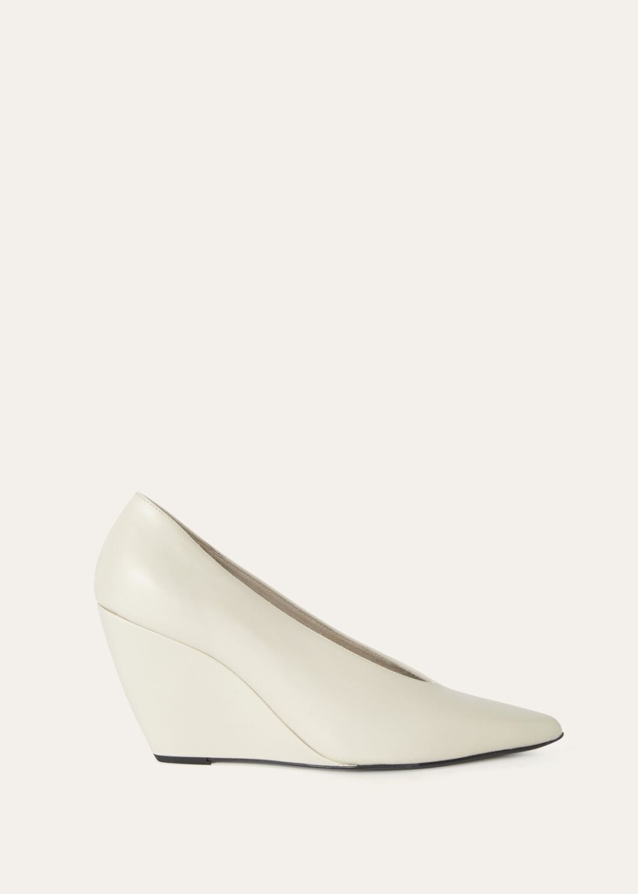 viola high wedge pumps met koekjes- en roomsmaak gemaakt van kalfsleer