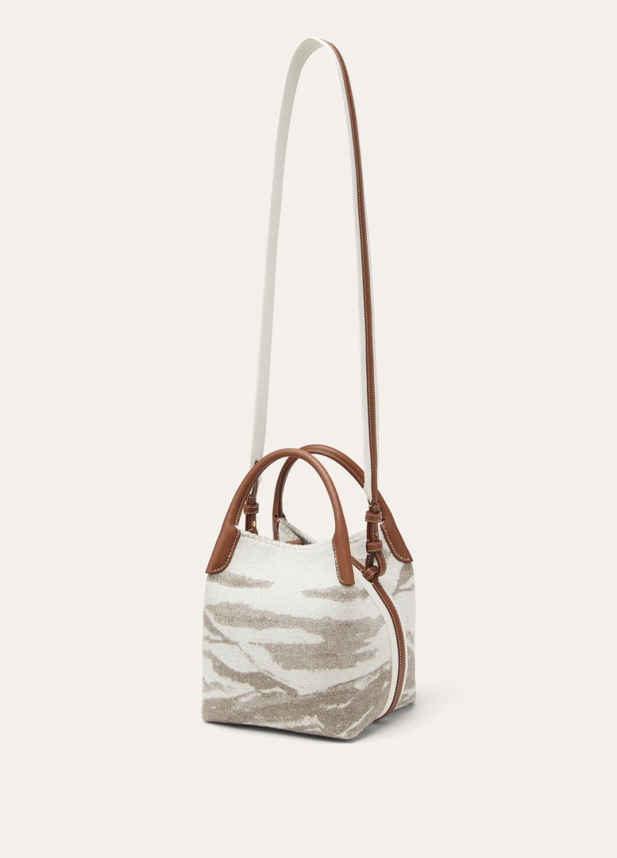 kleine tas van kasjmier scheerwol in de kleuren misty greywinter pebbleturquoisesun gold